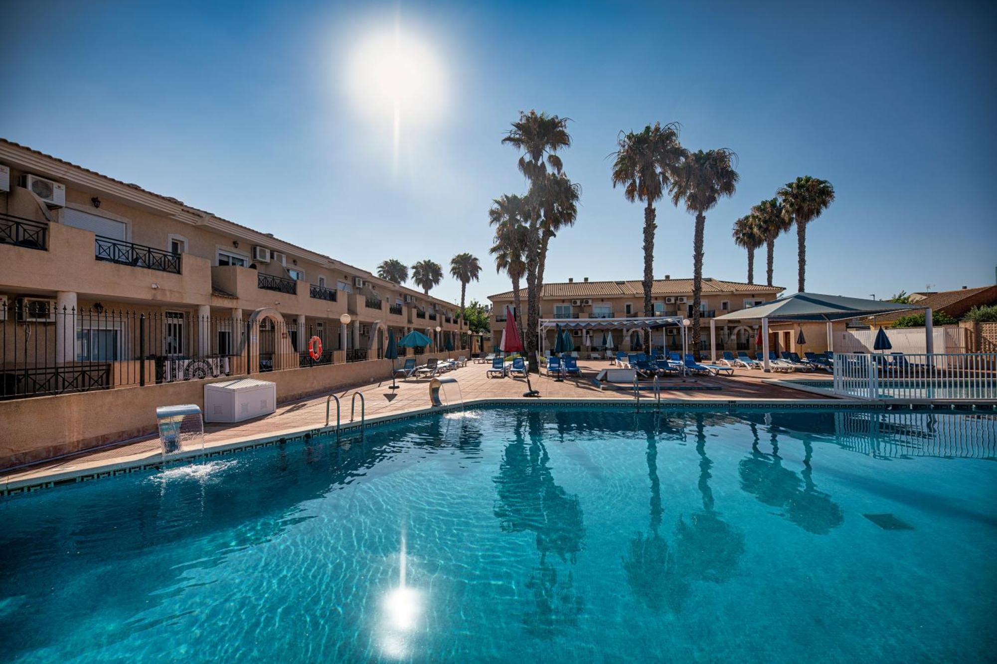 Destino De Sol De Los Alcazares Ngoại thất bức ảnh